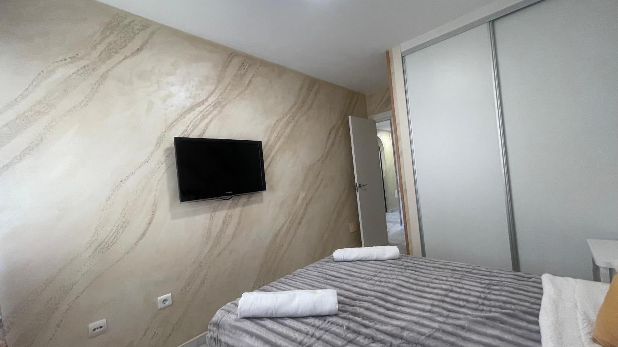 Apartamento Con Vista A La Piscina Apartamento Benalmádena Exterior foto